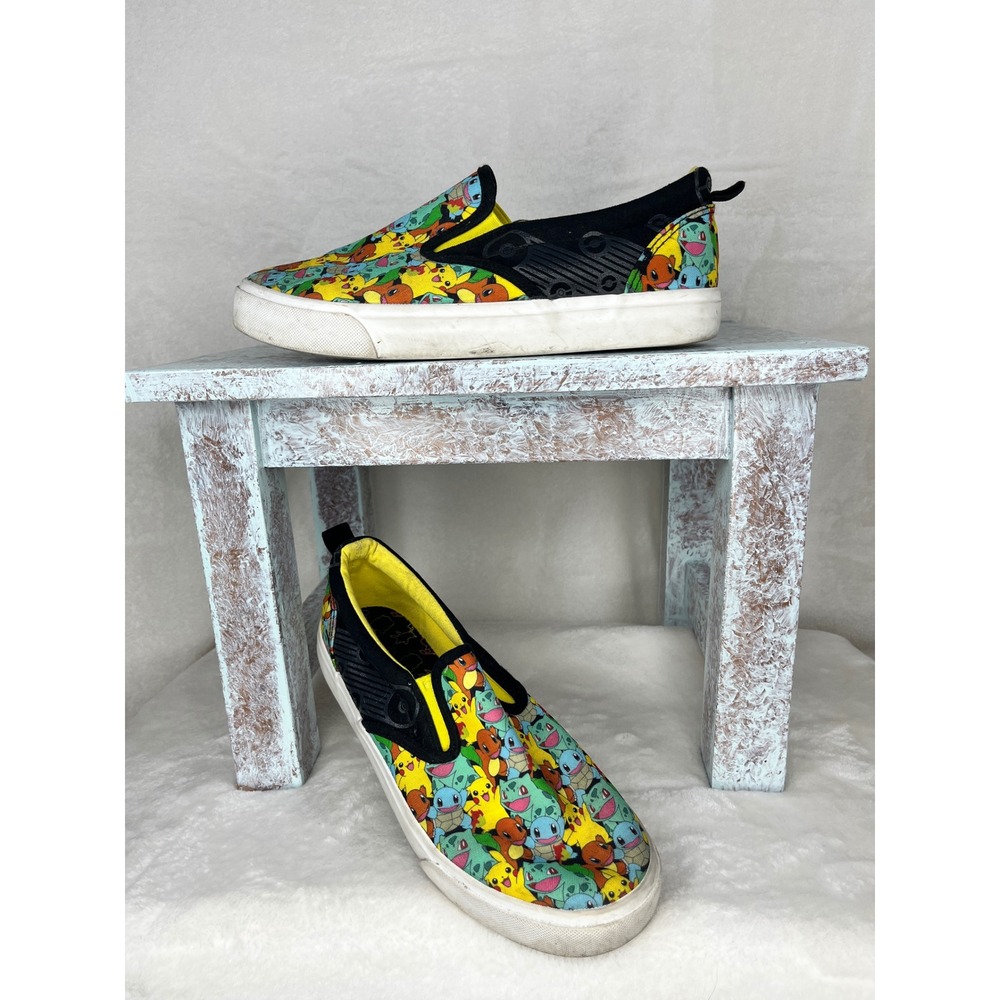 Pokemon Kids Slip On Shoes Sneakers Size‎ 6 Multi Color Pikachu Charmander